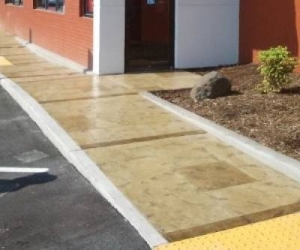Commercial Sidewalk & Patio Concrete Contractor Milwaukee
