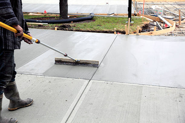 Concrete driveway repair & resurfacing in Milwaukee, WI