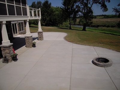 Concrete Patio with Fire Pit