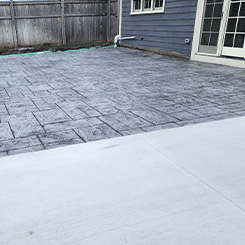 West Allis stamped concrete driveway